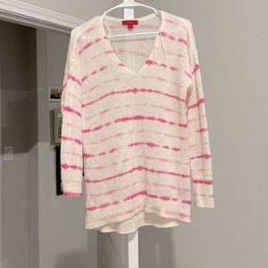 Jennifer Lopez sweater.